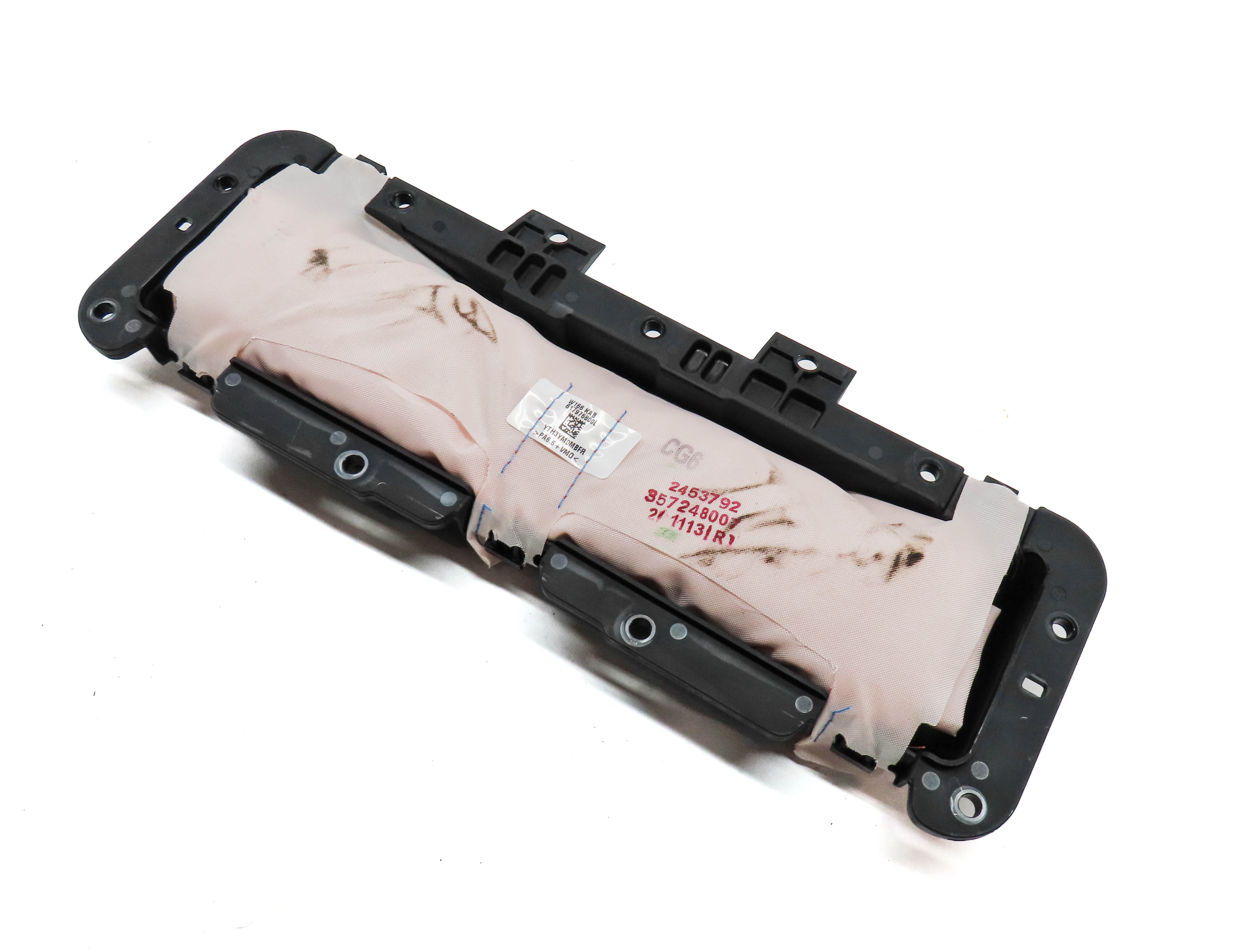 12-19 MERCEDES GL350 GL450 GL550 ML350 ML550 GLE (W166 X166) DRIVER KNEE AIRBAG — exact item pictured